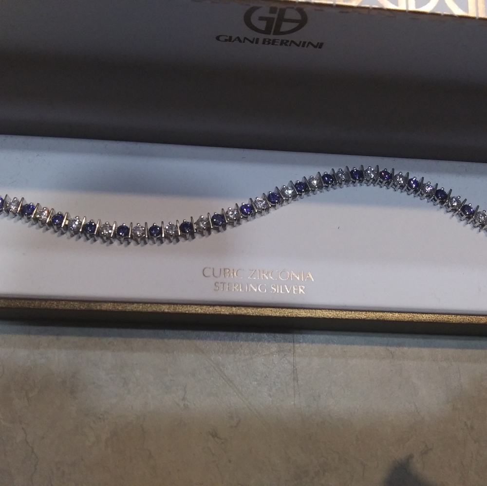 Giani bernini bracelets